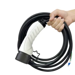 32A EV Charger 8KW Plug Type2 Cable 16A 1Phase Car Charging Station 3Phase 11KW 22KW IEC62196-2 Cord for Electric Vehicle